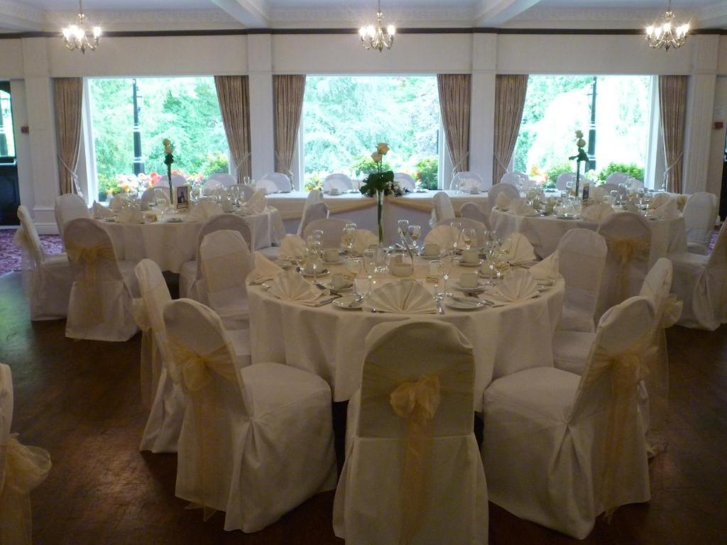 Deanwater Hotel วิล์มสโลว์ ภายนอก รูปภาพ